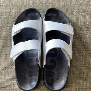 ECCO 2nd Cozmo Sandals